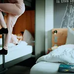 Meininger Hauptbahnhof Hotel 3*