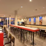 Meininger Hauptbahnhof Hotel 3*