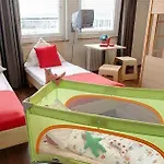 Hotel Meininger Hauptbahnhof 3*