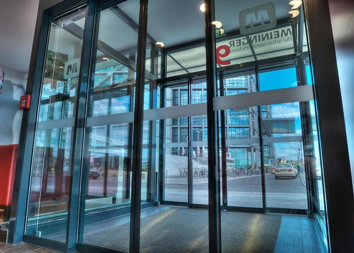 Szálloda Meininger Hauptbahnhof 3*