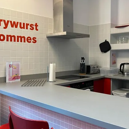 Meininger Hauptbahnhof Otel Berlin