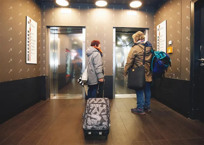 Meininger Hauptbahnhof Hotel