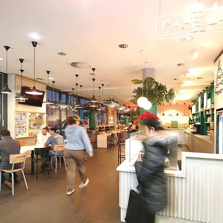 Meininger Hauptbahnhof 3* Berlin