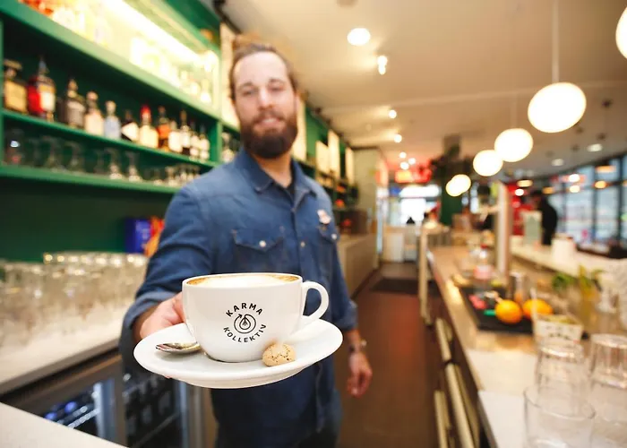 Hotell Meininger Hauptbahnhof 3*