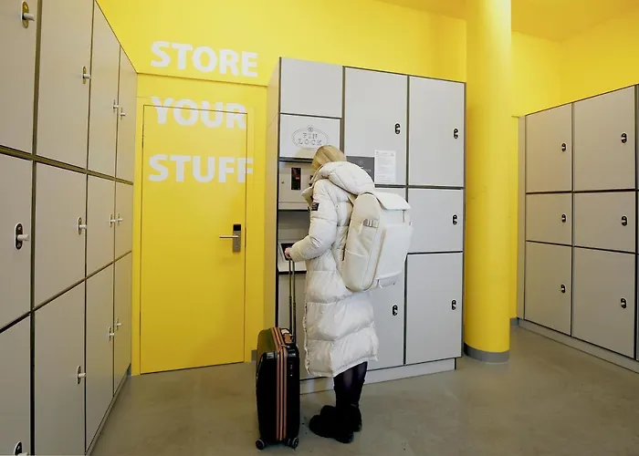 Hotell Meininger Hauptbahnhof 3*